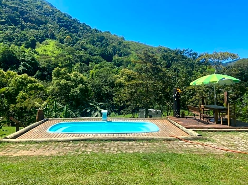 Serra Mar à beira rio , rafting, suites, lofts, e Casas