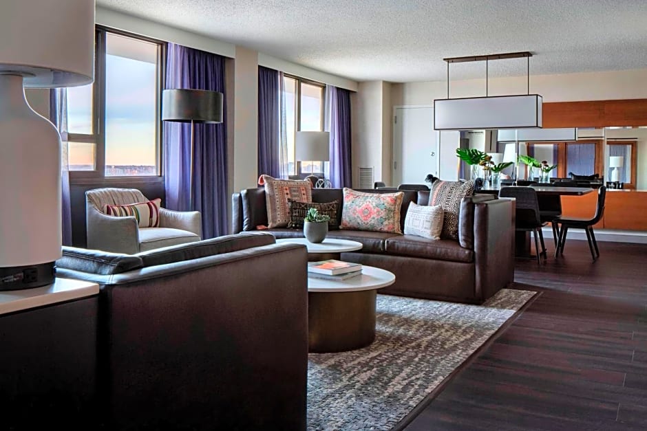 New York LaGuardia Airport Marriott