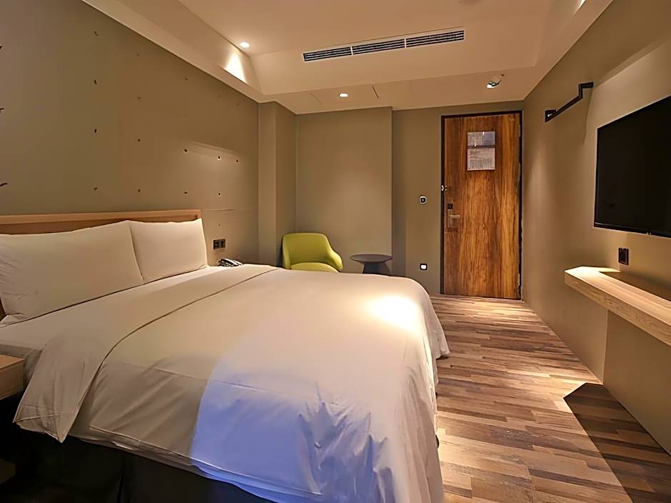 Micro Hotel
