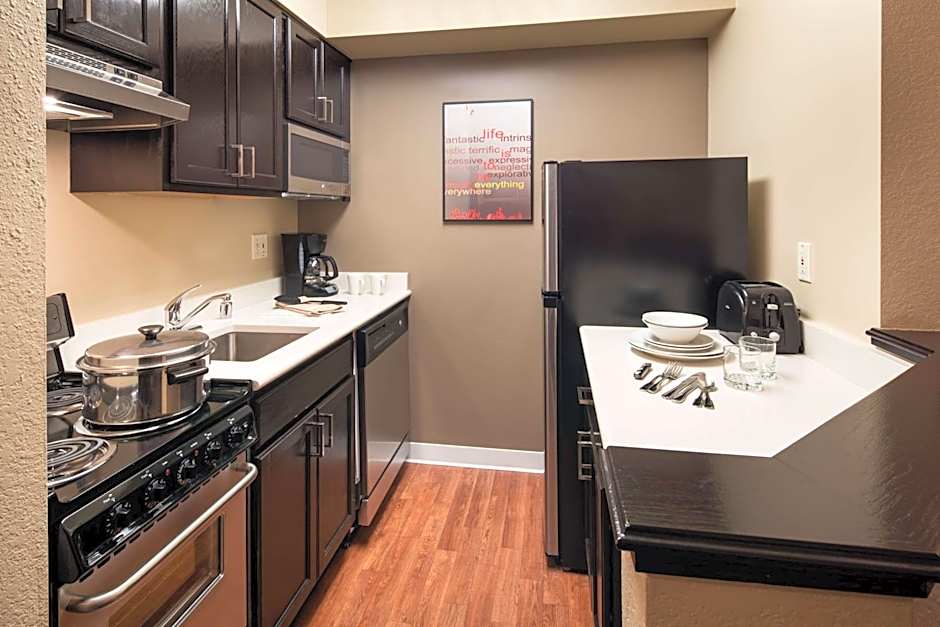 Sonesta Simply Suites Seattle Renton