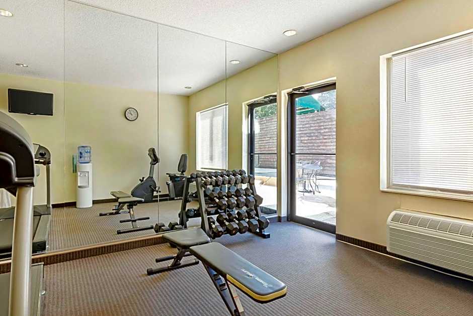 Sleep Inn & Suites Danville Hwy 58