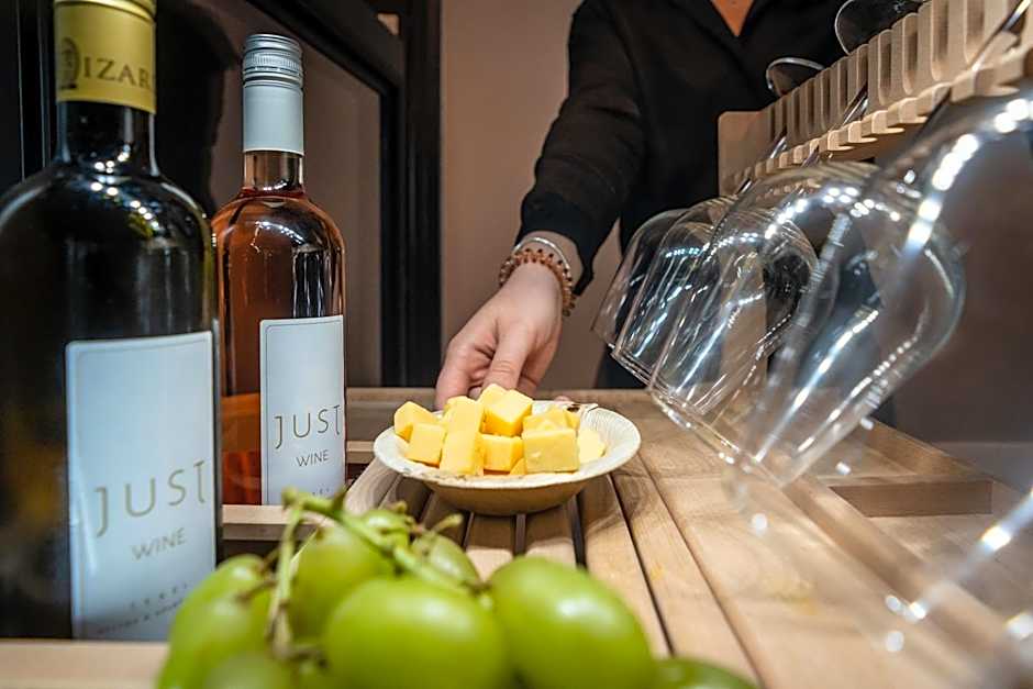 Just Texel Suites & Apartments