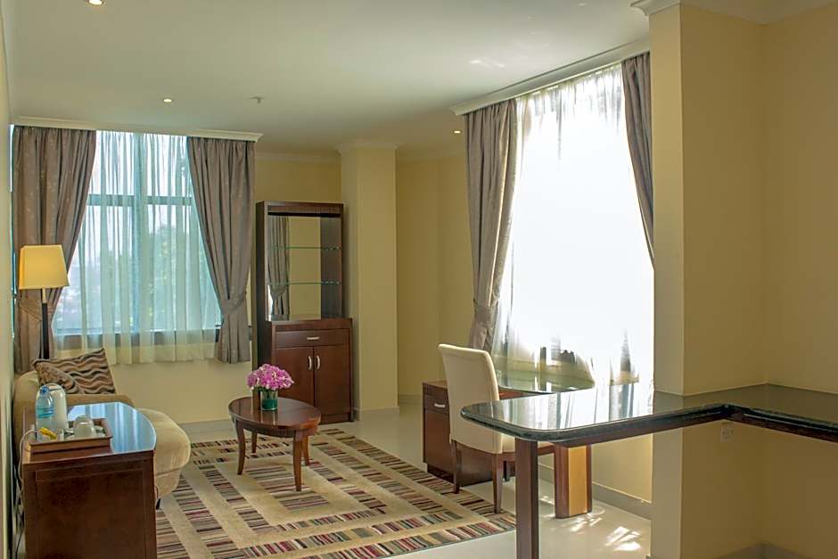 Seashells Millennium Hotel