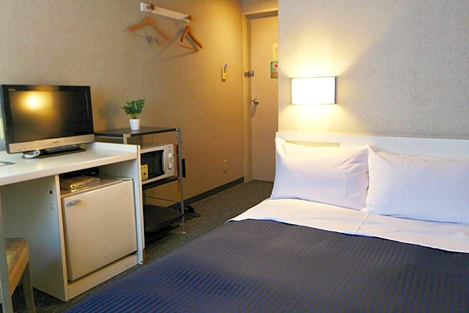 Hotel Livemax Chofuekimae