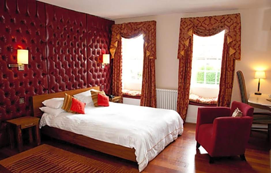 Woolpack Inn by Greene King Inns