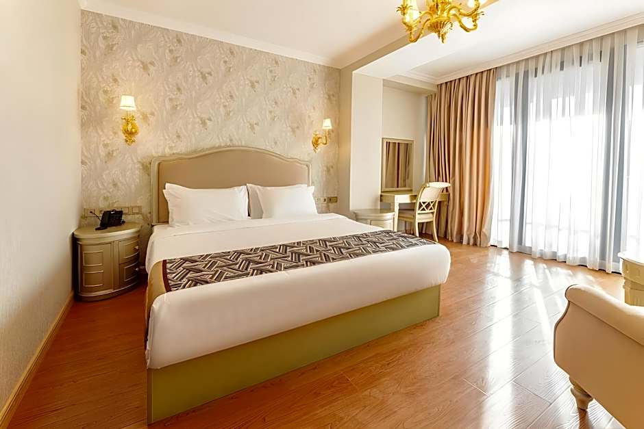 Panorama Lisi Grand Hotel