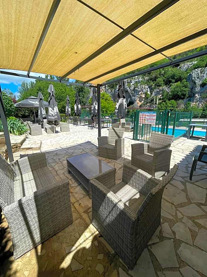 Hotel Restaurant Les Falaises