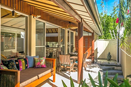 Amala Villa - Guest Reservations