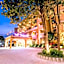 ROYAL PINEAPPLE HOTEL l a welcome to wealth and good fortune