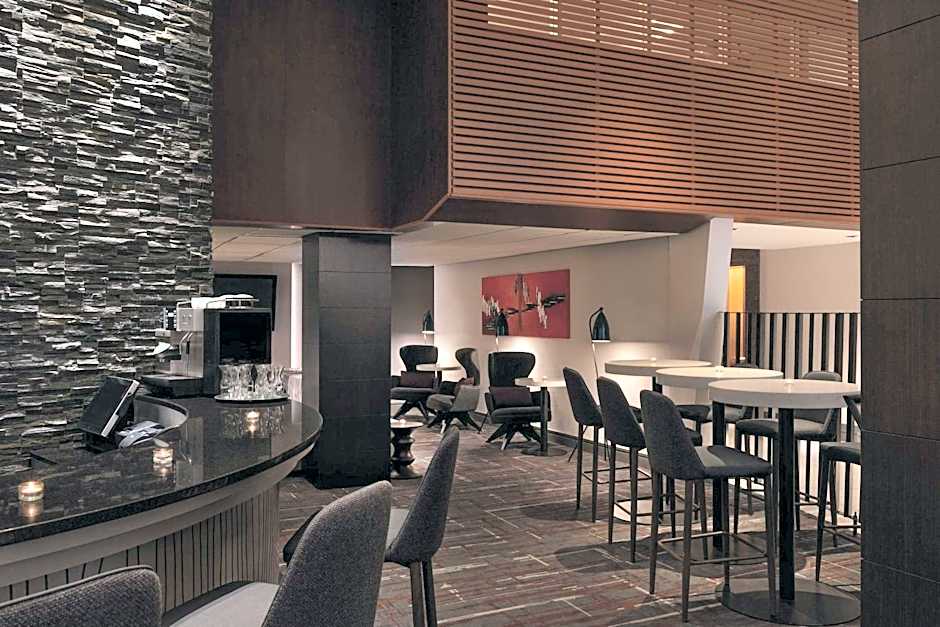 Radisson Hotel Vancouver Airport