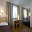 Hotel BEST with FREE PARKING