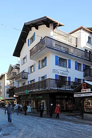 Hotel Garni Testa Grigia