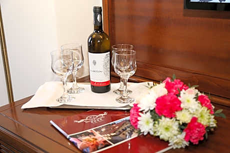 Two Bedroom Suite 4****