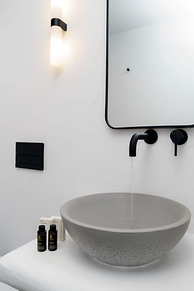 Mr and Mrs White Paros Suites & More