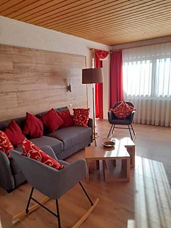 Deluxe King Suite