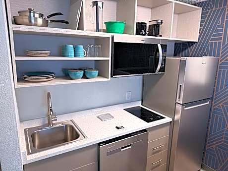 MainStay Suites Indianapolis Northwest - College Park