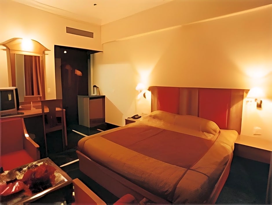 Hotel Raj Vilas Place