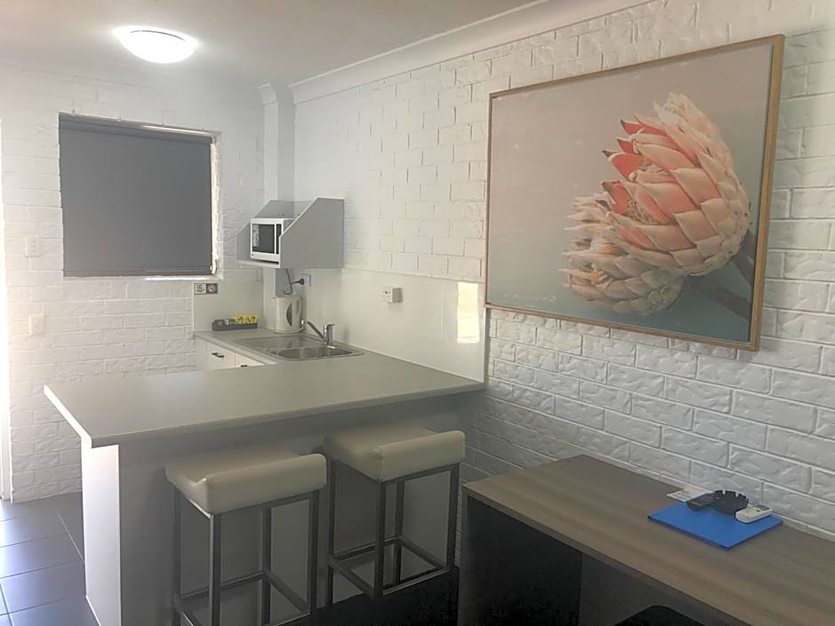 Bribie Waterways Motel