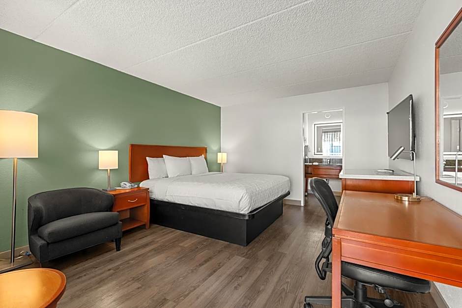 Vagabond Inn Executive Old Town