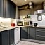 The Legacy by 2GO4 City Center