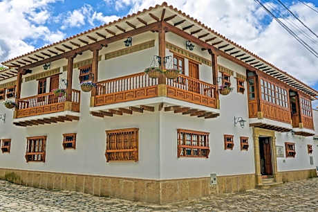 Hotel Campanario Real