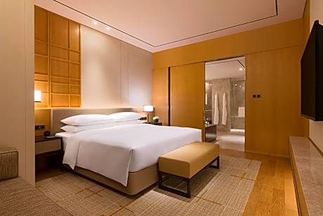 King Suite