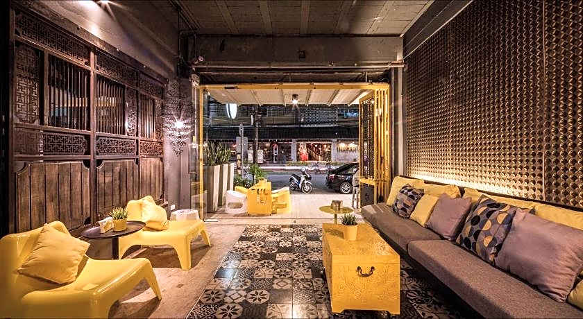 Fulfill Phuket Hostel