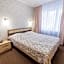 Hotel Mir