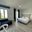 Hotel Athena