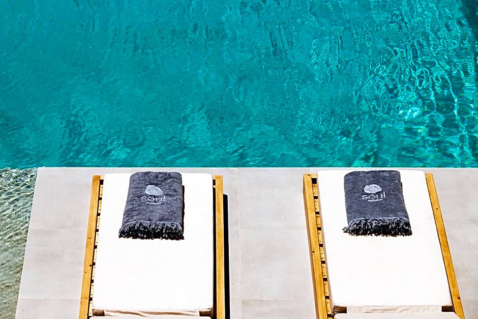 Mykonos Soul Luxury Suites