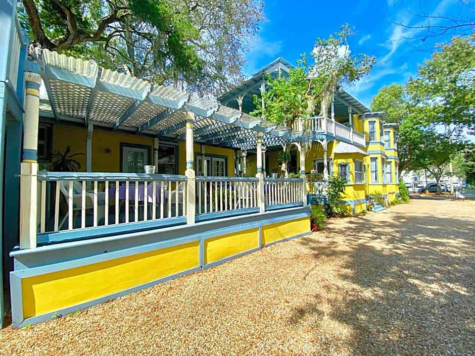 Penny Farthing Inn