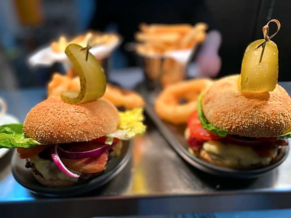 The Egerton Arms Astbury