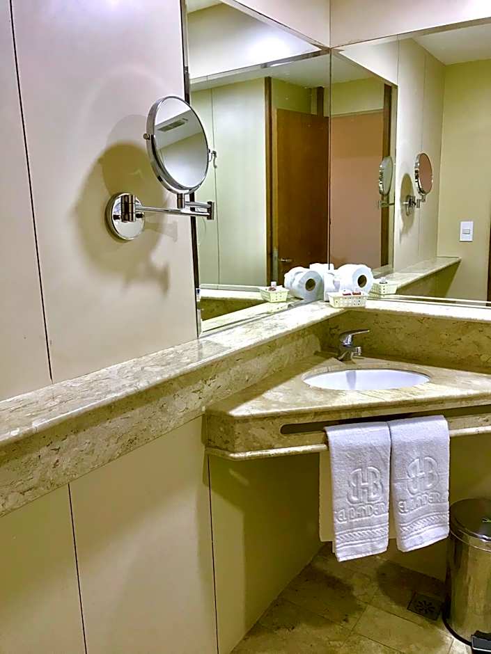 Hotel Bandeirantes