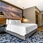 Best Western Plus Marquette Hotel & Suites