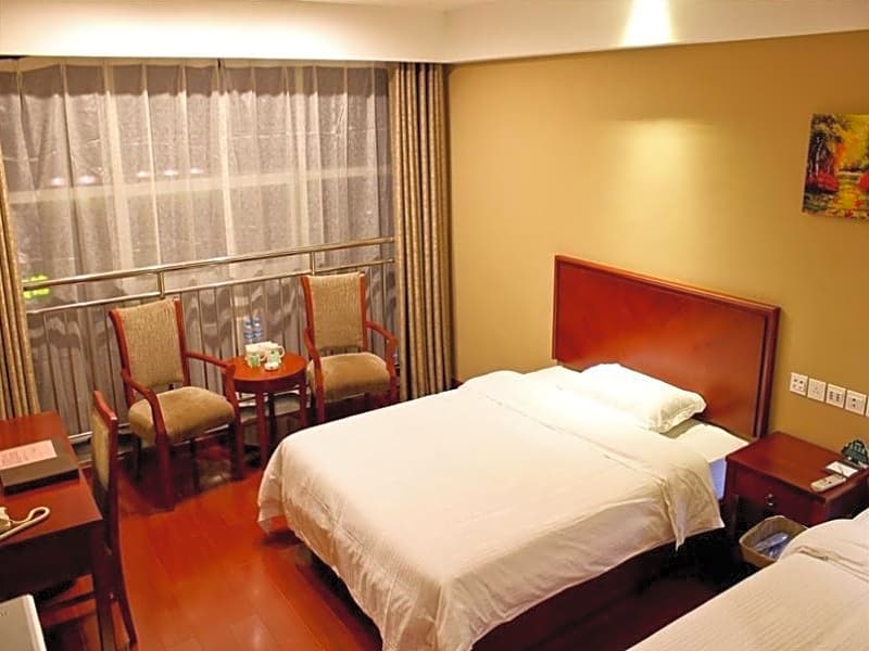 GreenTree Inn Rizhao Haiqu East Road Hotel