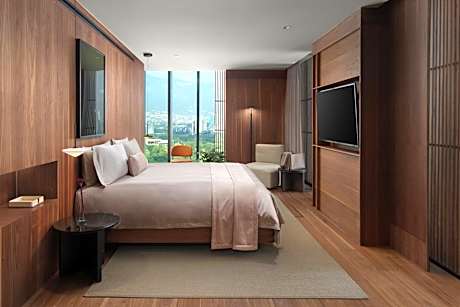 Presidential King Suite