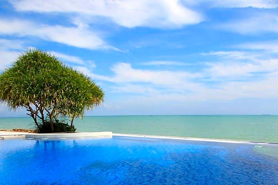 Wis Beach Khanom