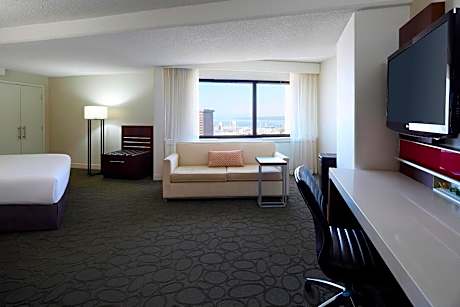Large King Room - High Floor
