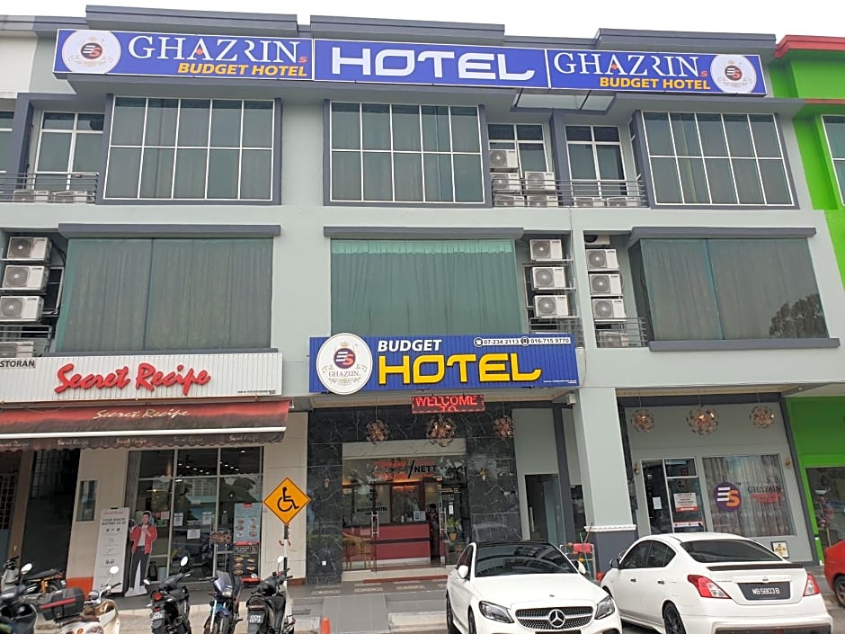 Ghazrins Hotel Dataran Larkin
