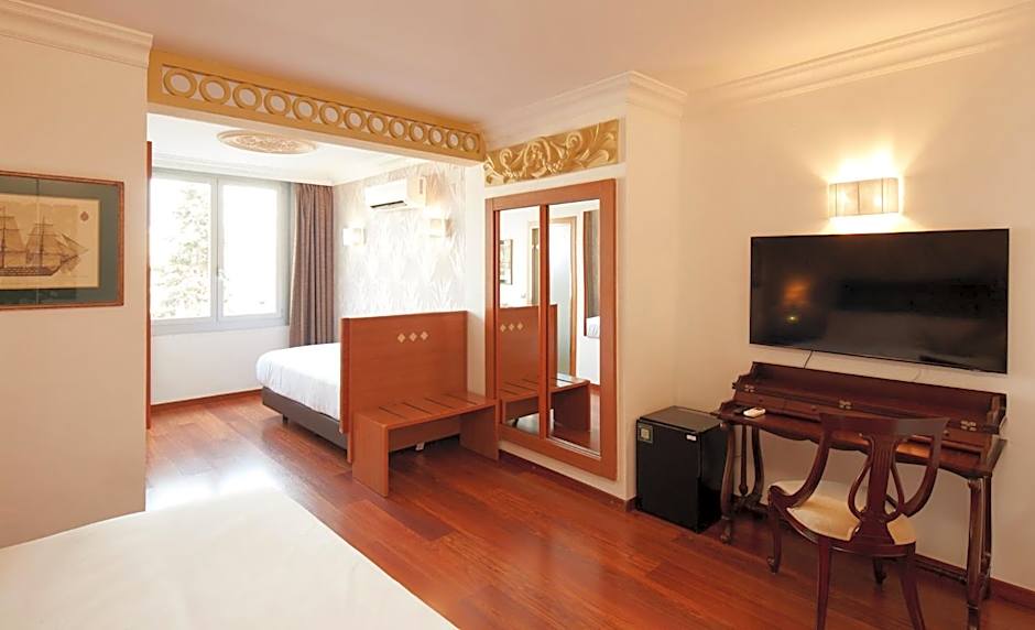 Sercotel Hotel President