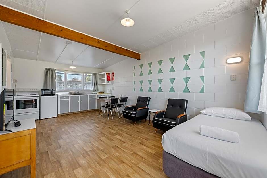 Bings Motel