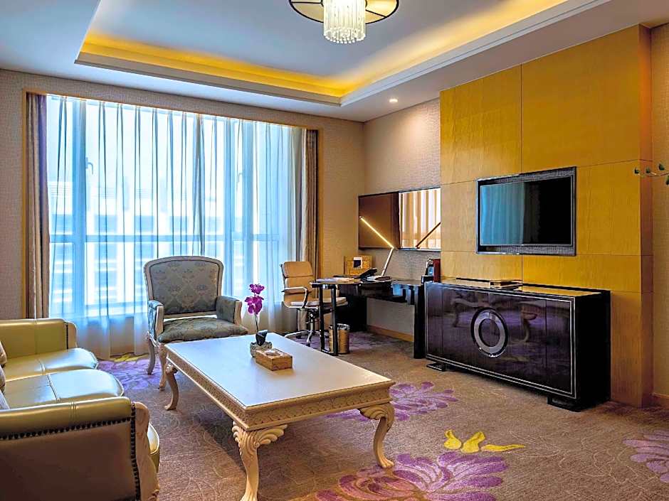 Pullman Qingdao Ziyue