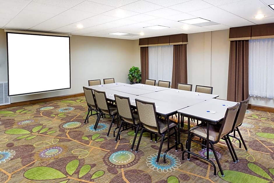 Holiday Inn Express Princeton/I-77 By IHG