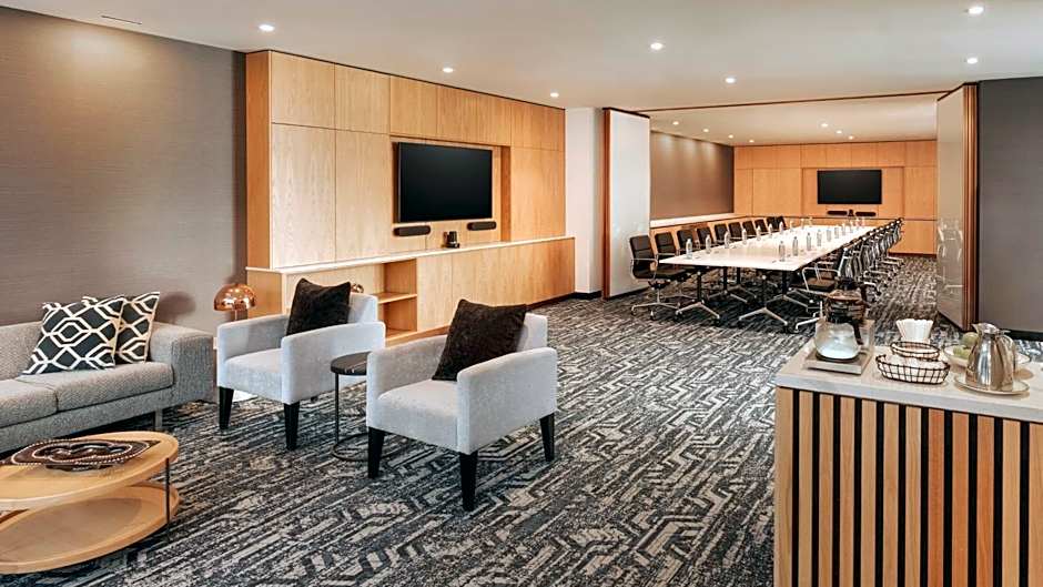 Crowne Plaza Residences Port Moresby By IHG