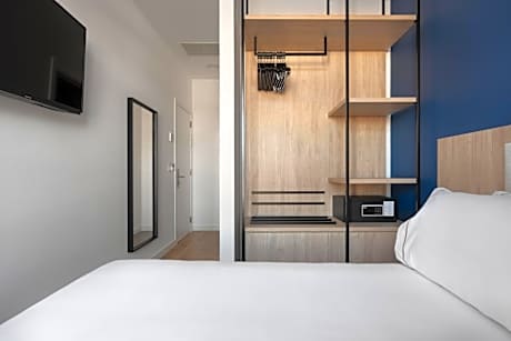 Single Room with Sea View