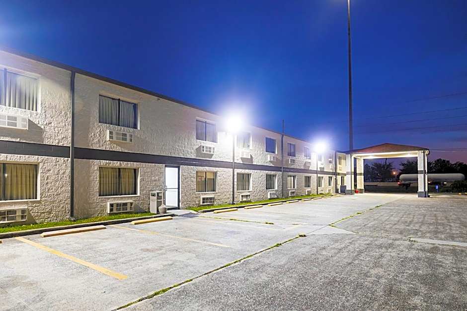 SureStay by Best Western Channelview Houston East