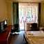 Well Hotel