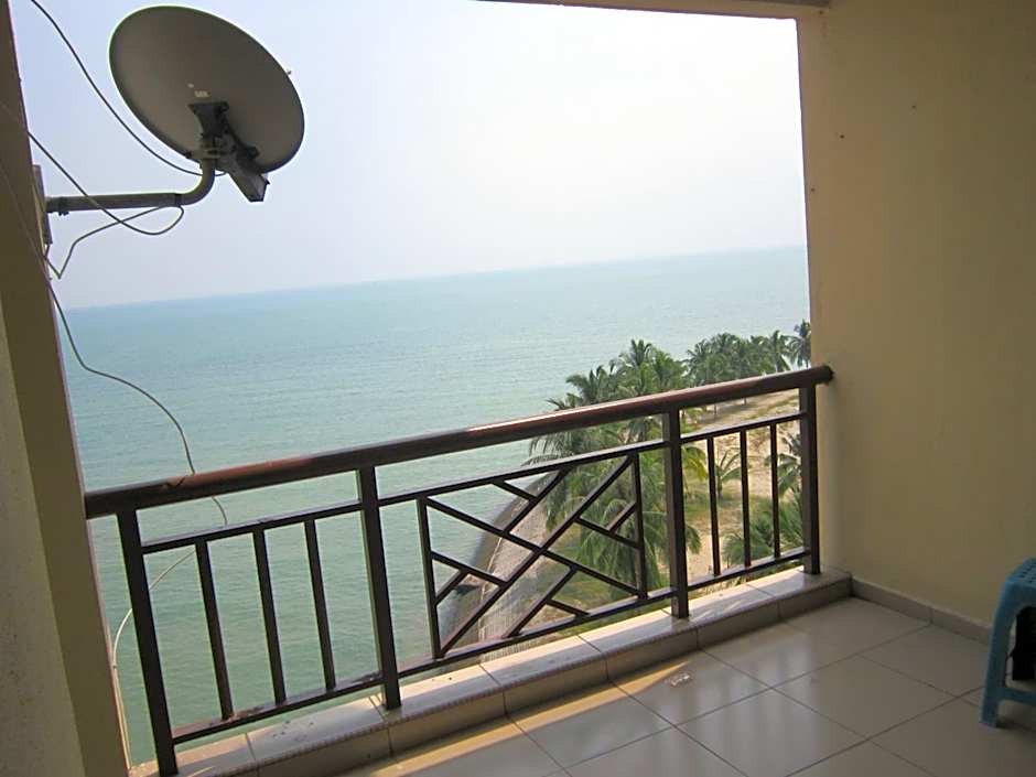 Paradise Lagoon Apartment