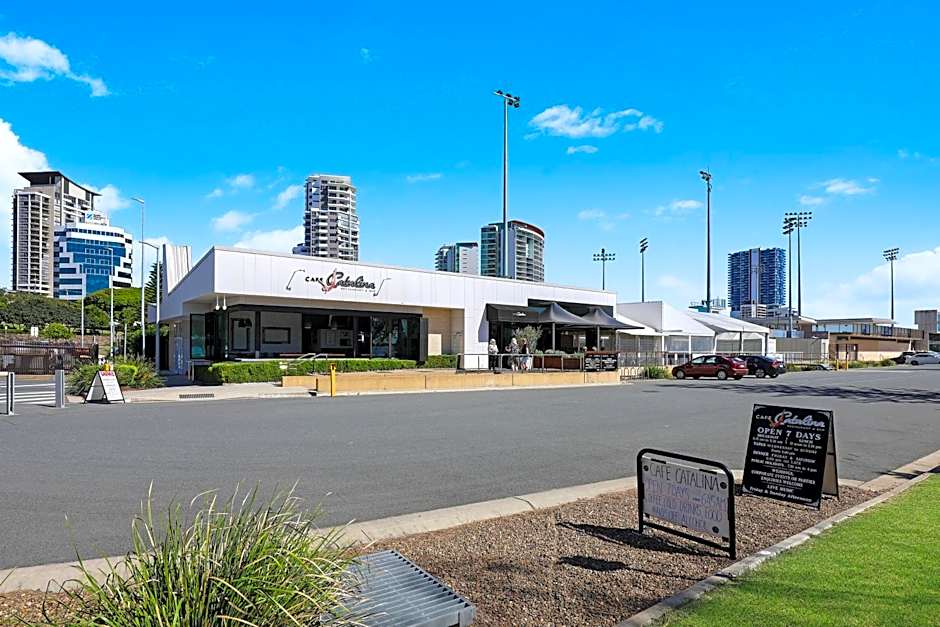 Palmerston Tower on Southport Broadwater