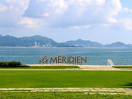 Guest room, King or Double, Ocean view, Balcony